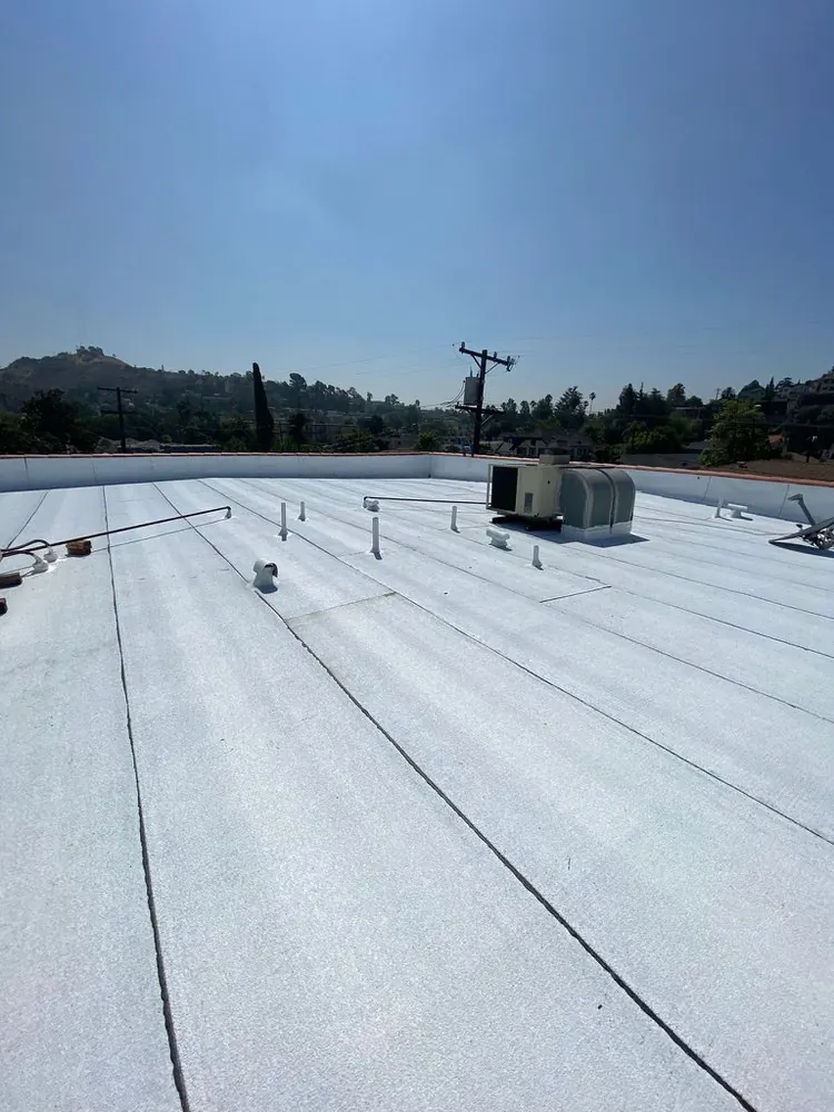 Smart Roofing project - New Flat Roof Installation - Parapet Wall & Wall-to-Roof Detailing in Los Angeles