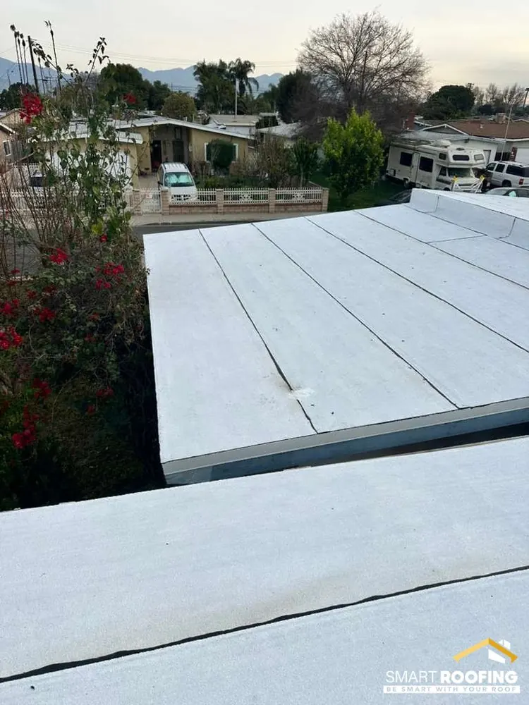Smart Roofing project - Flat Roof Installation - Large Building, 25-Photo Detailed Project in Los Angeles