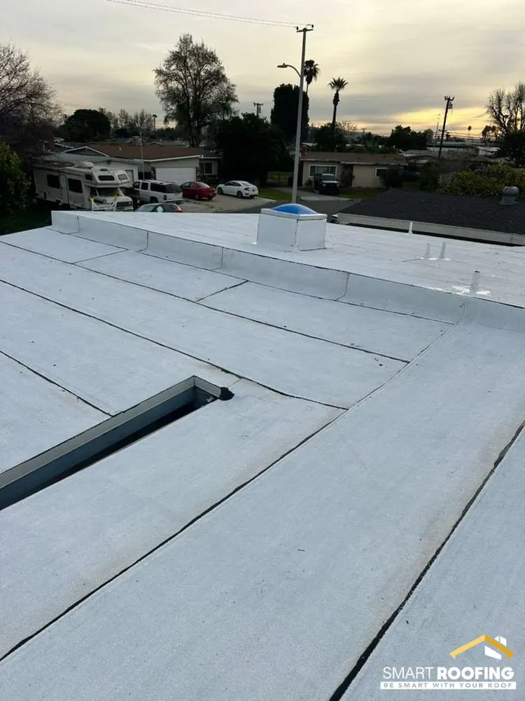 Smart Roofing project - Flat Roof Installation - Large Building, 25-Photo Detailed Project in Los Angeles