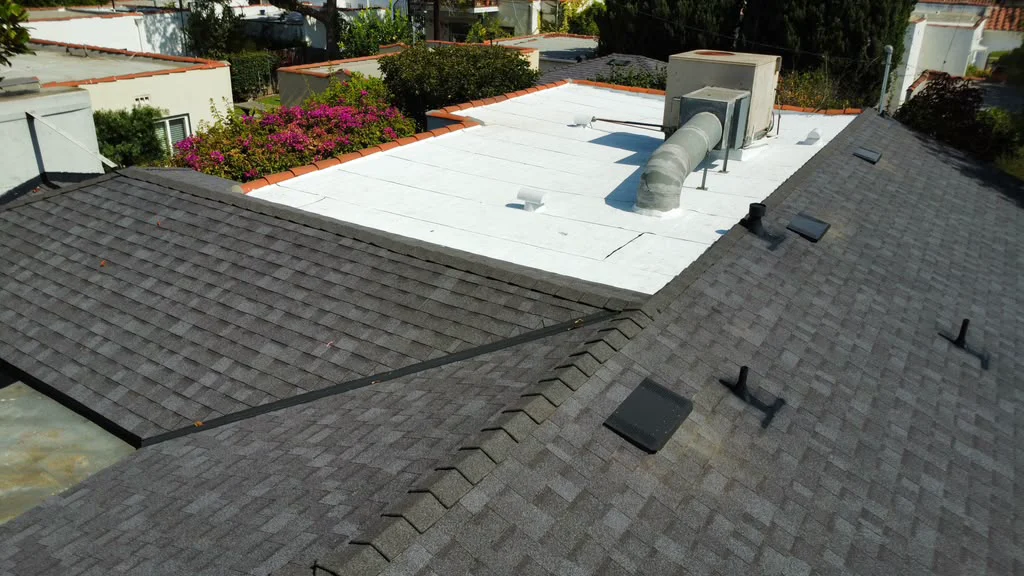 Smart Roofing project - Mixed Roof System - Midnight Shingles and White Polyfresko, Los Angeles in Los Angeles