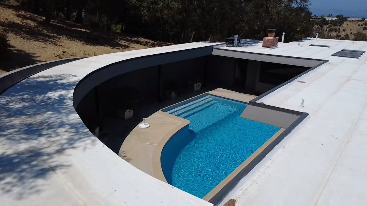 Smart Roofing project - White Polyfresko G FR Flat Roof - Complete Fire-Rated System, Los Angeles in Los Angeles